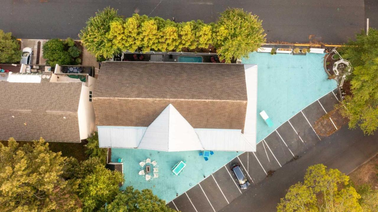 Canalside Inn Rehoboth Beach Exterior photo